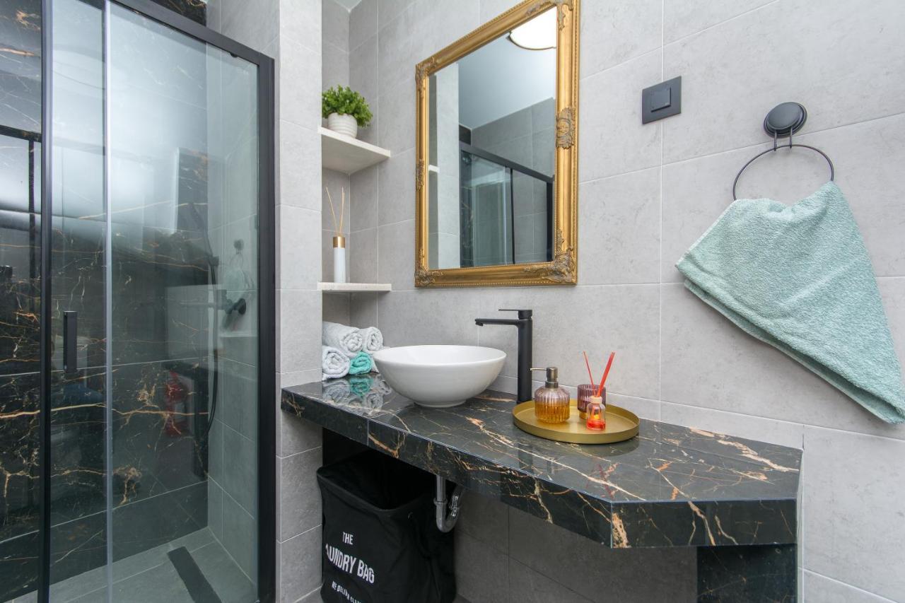 Sapphire Studio Apartment With Free Private Parking Dubrovnik Ngoại thất bức ảnh