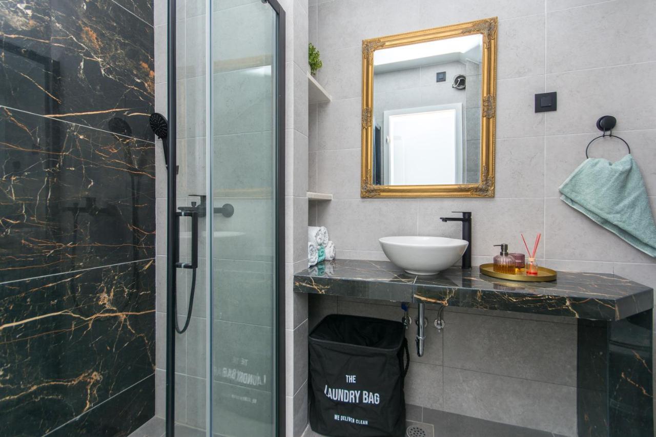 Sapphire Studio Apartment With Free Private Parking Dubrovnik Ngoại thất bức ảnh